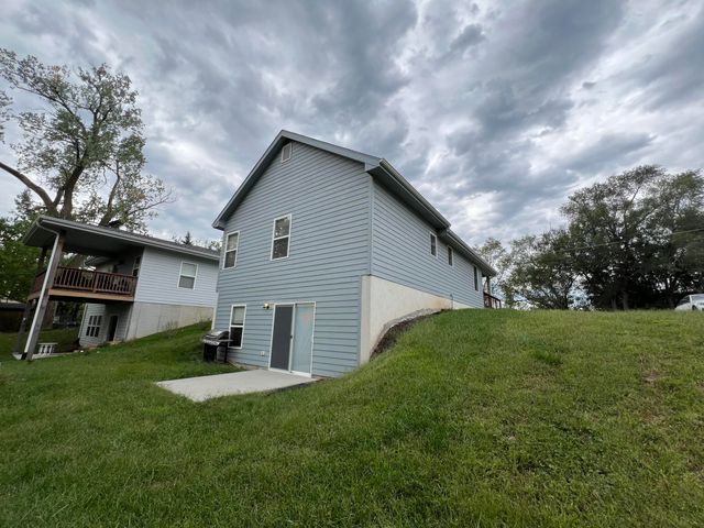 1121 HARMONY Street, Council Bluffs, IA 51503