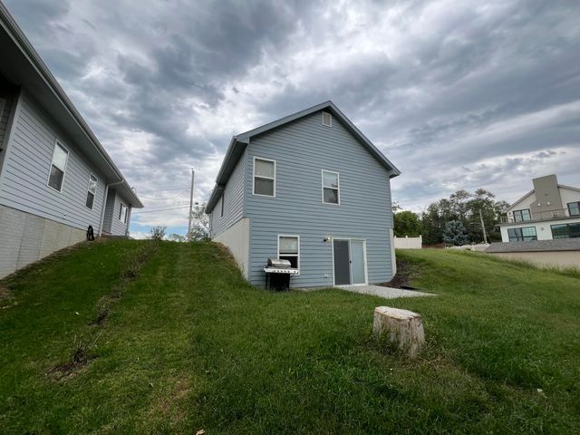 1121 HARMONY Street, Council Bluffs, IA 51503