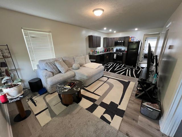 1121 HARMONY Street, Council Bluffs, IA 51503