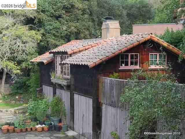 2501 ROSE WALK, Berkeley, CA 94708