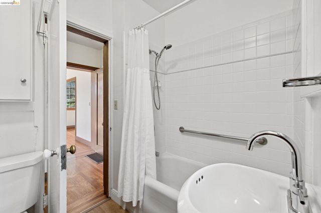 2501 ROSE WALK, Berkeley, CA 94708