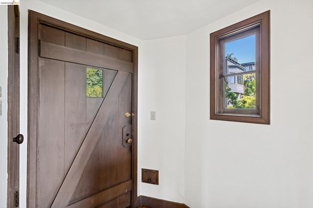 2501 ROSE WALK, Berkeley, CA 94708