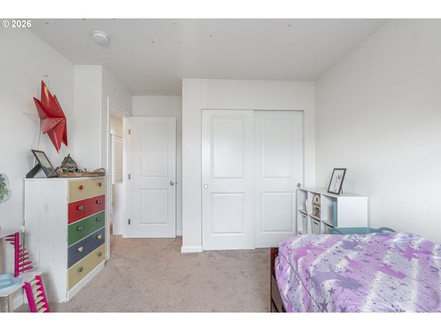 1940 Nw 23RD St, Mc Minnville, OR 97128