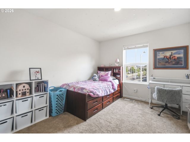 1940 Nw 23RD St, Mc Minnville, OR 97128