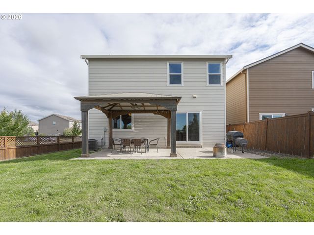 1940 Nw 23RD St, Mc Minnville, OR 97128
