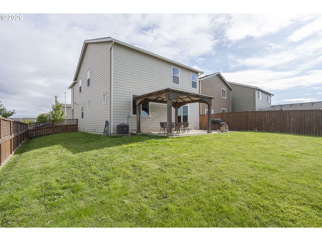 1940 Nw 23RD St, Mc Minnville, OR 97128