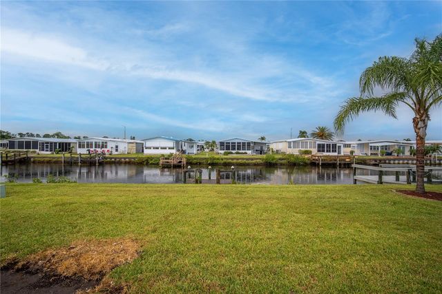 646 BLACKBURN BOULEVARD, North Port, FL 34287