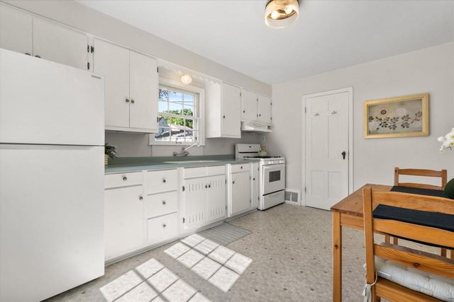 5809 N Bel Aire DRIVE, Glendale, WI 53209