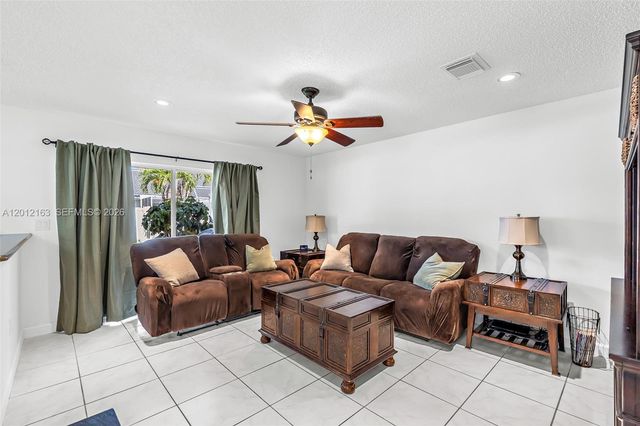 1910 NW 180th Way, Pembroke Pines, FL 33029