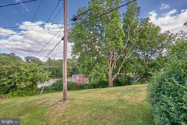 18 ARDMORE AVE, Reading, PA 19607