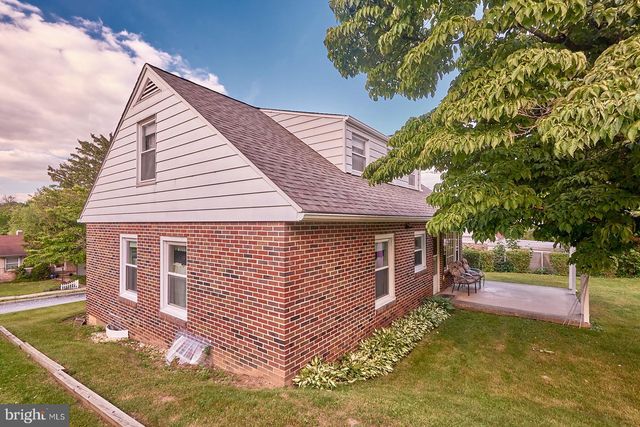 18 ARDMORE AVE, Reading, PA 19607