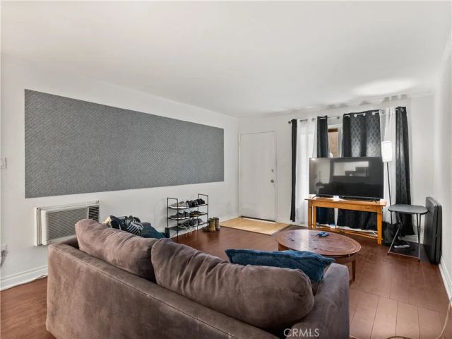 1030 W Macarthur 93, Santa Ana, CA 92707