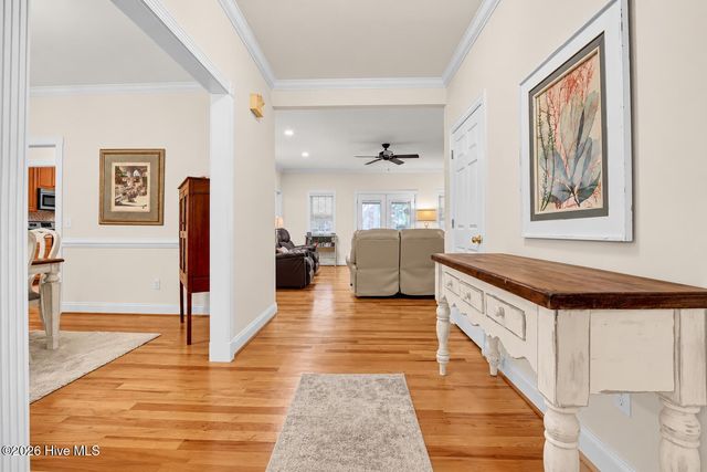302 Pecan Court, Hampstead, NC 28443