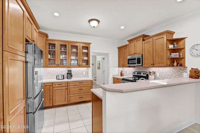 302 Pecan Court, Hampstead, NC 28443