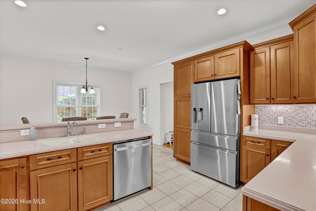 302 Pecan Court, Hampstead, NC 28443