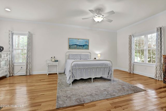 302 Pecan Court, Hampstead, NC 28443
