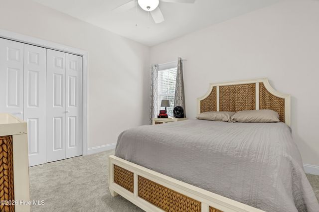 302 Pecan Court, Hampstead, NC 28443