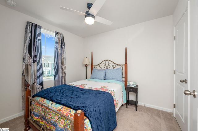 126 Fernside Court, Greenville, SC 29617