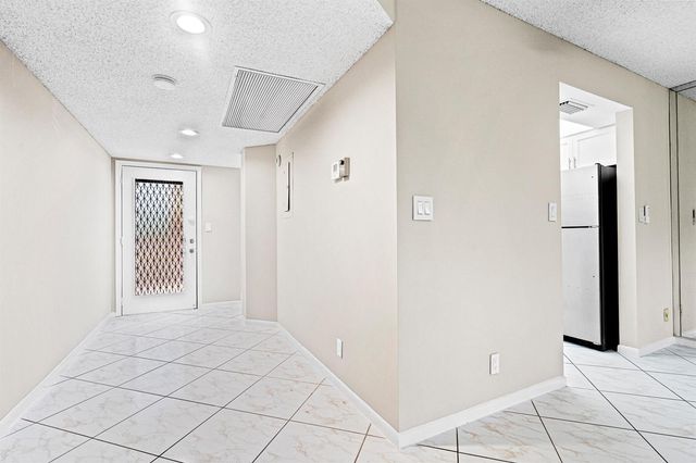1606 Abaco Drive H2, Coconut Creek, FL 33066