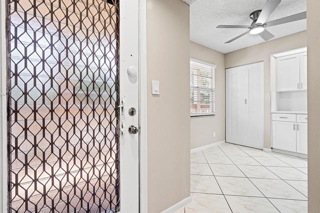 1606 Abaco Drive H2, Coconut Creek, FL 33066