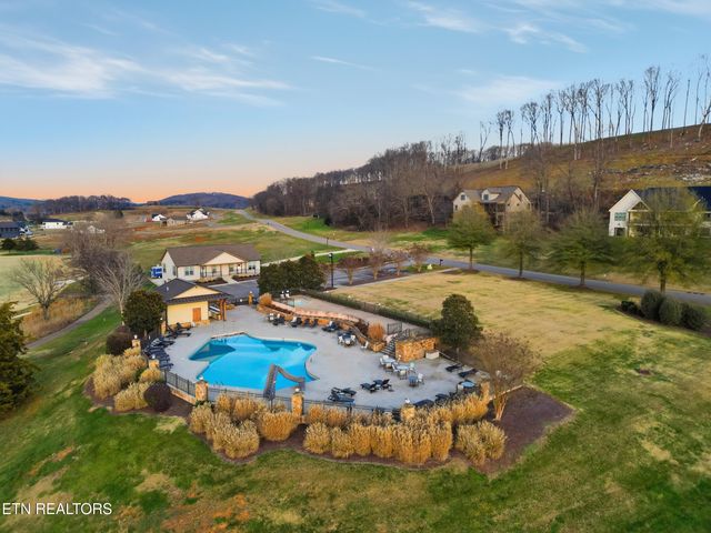 2399 Old Dogwood Tr, Loudon, TN 37774