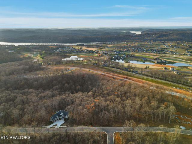 2399 Old Dogwood Tr, Loudon, TN 37774