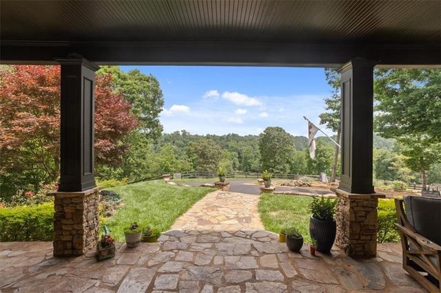 7945 Reinhardt College Parkway, Waleska, GA 30183