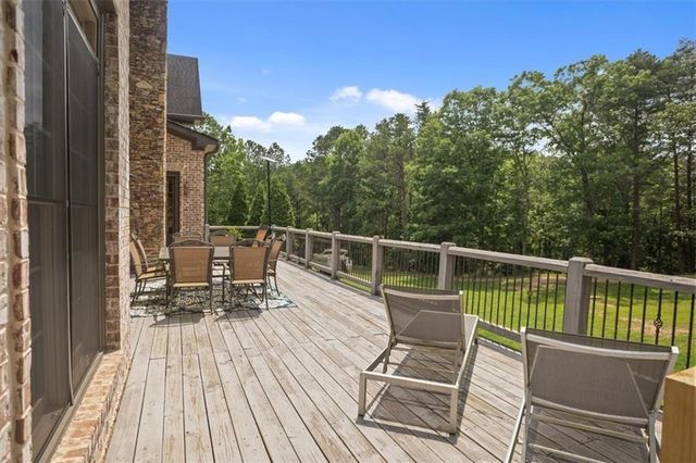 7945 Reinhardt College Parkway, Waleska, GA 30183