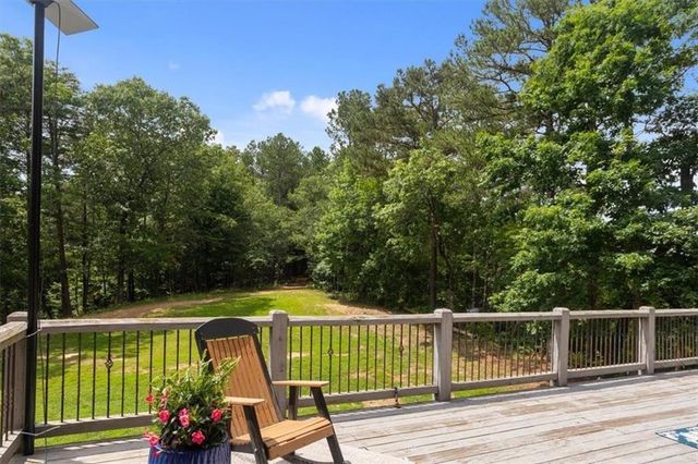 7945 Reinhardt College Parkway, Waleska, GA 30183