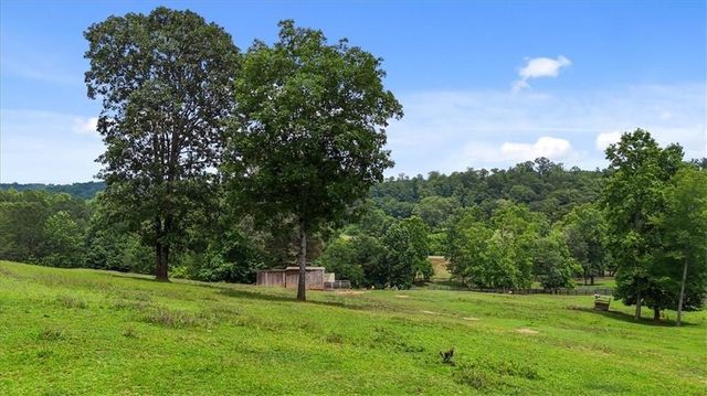 7945 Reinhardt College Parkway, Waleska, GA 30183