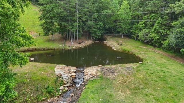 7945 Reinhardt College Parkway, Waleska, GA 30183
