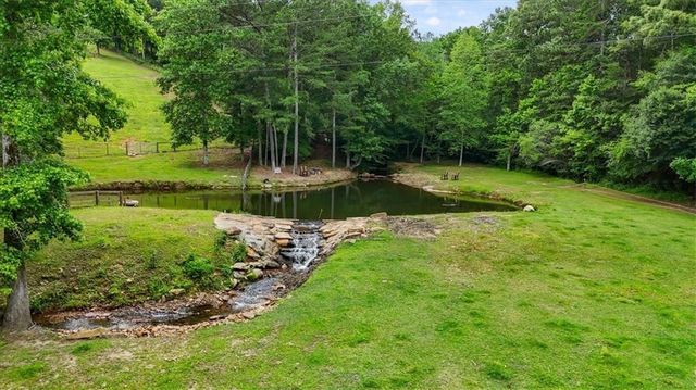 7945 Reinhardt College Parkway, Waleska, GA 30183