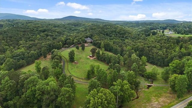 7945 Reinhardt College Parkway, Waleska, GA 30183