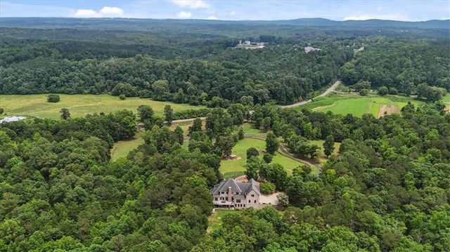 7945 Reinhardt College Parkway, Waleska, GA 30183