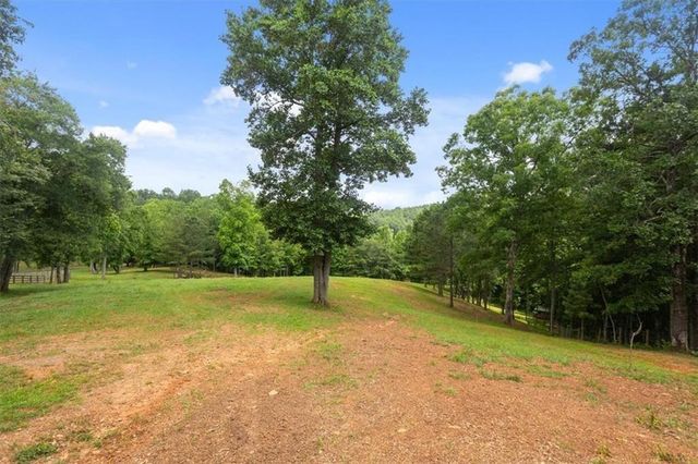 7945 Reinhardt College Parkway, Waleska, GA 30183