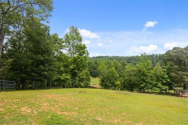 7945 Reinhardt College Parkway, Waleska, GA 30183