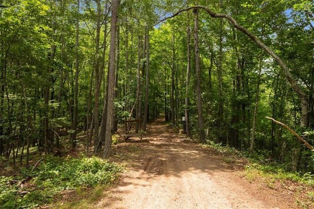 7945 Reinhardt College Parkway, Waleska, GA 30183