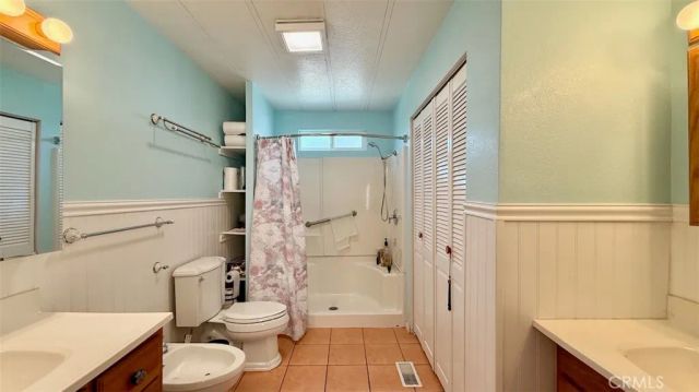 23301 Ridge Route 47, Laguna Hills, CA 92653