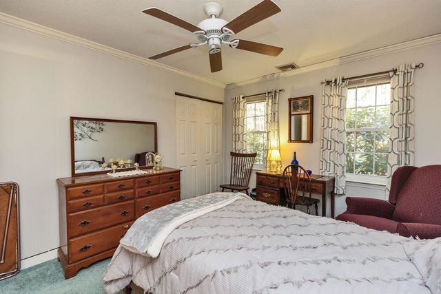 39 Windsor Ct Unit B, Keene, NH 03431