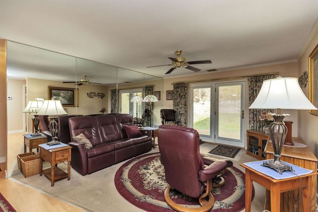 39 Windsor Ct Unit B, Keene, NH 03431