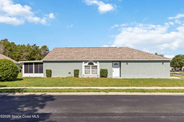 2126 Redwood Circle NE, Palm Bay, FL 32905