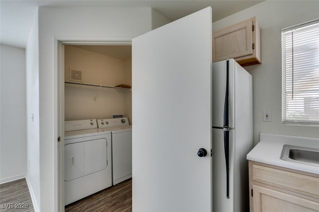 698 RACETRACK Road 911, Henderson, NV 89015