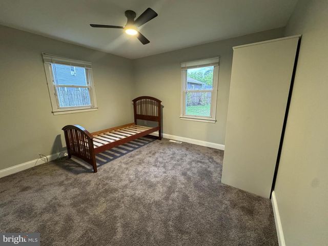 901 SPENCER DR, Croydon, PA 19021