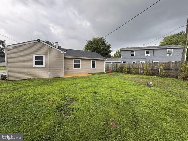 901 SPENCER DR, Croydon, PA 19021
