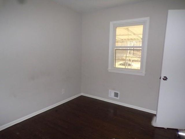 908 SW 14th Street Terrace, Blue Springs, MO 64015