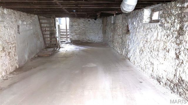 2205 Osage Street, St Louis, MO 63118