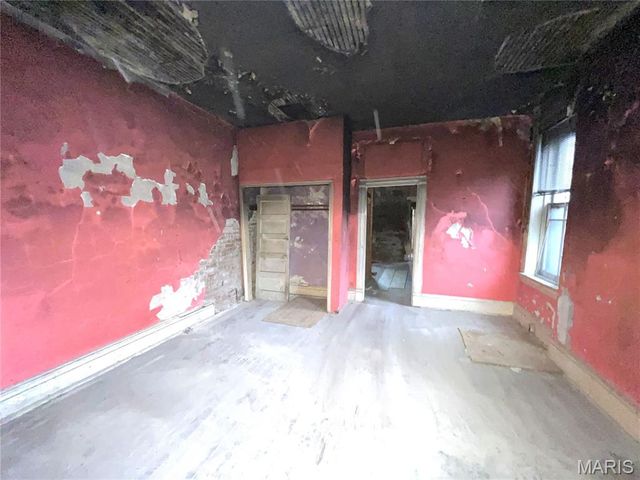 2205 Osage Street, St Louis, MO 63118