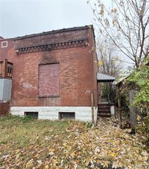 2205 Osage Street, St Louis, MO 63118