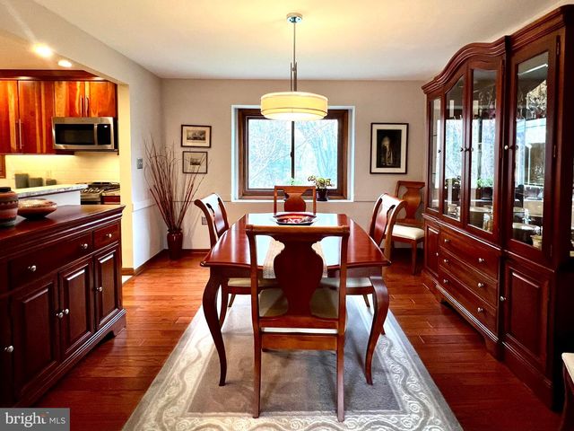 50 FAIRWAY DR, Camp Hill, PA 17011