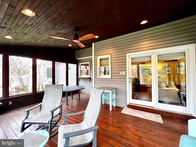 50 FAIRWAY DR, Camp Hill, PA 17011